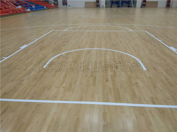 篮球木地板--山东临沂市理工学校成功案例